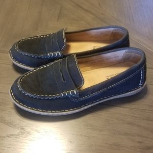 Born womens suede loafers, size 6